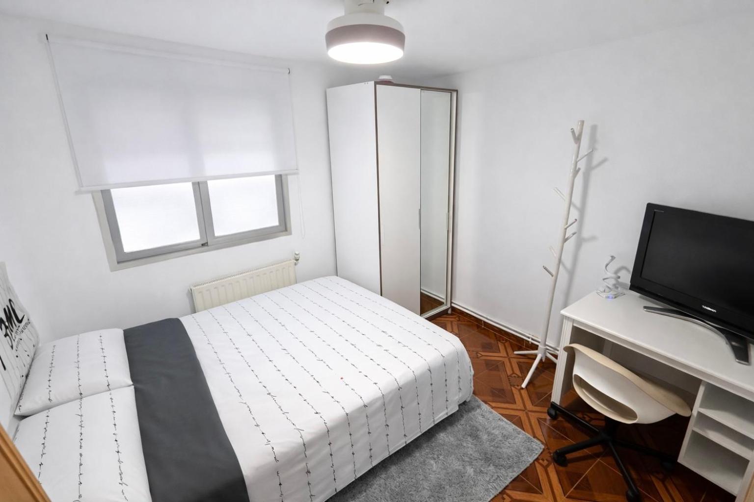 Habitacion Privada En Piso Compartido Madrid, Centrico — Photos 3